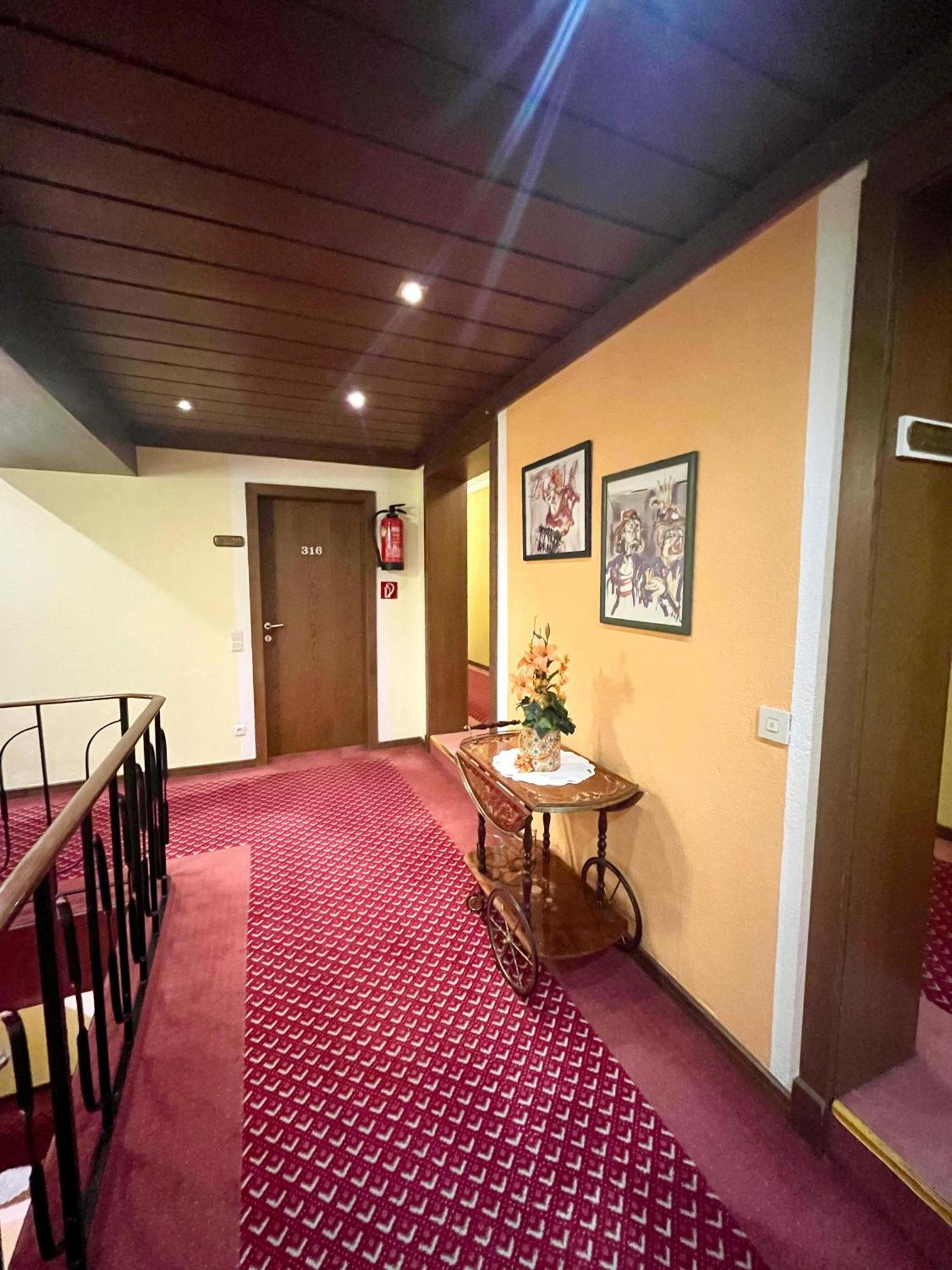Attergauhof Hotel Sankt Georgen im Attergau Kültér fotó