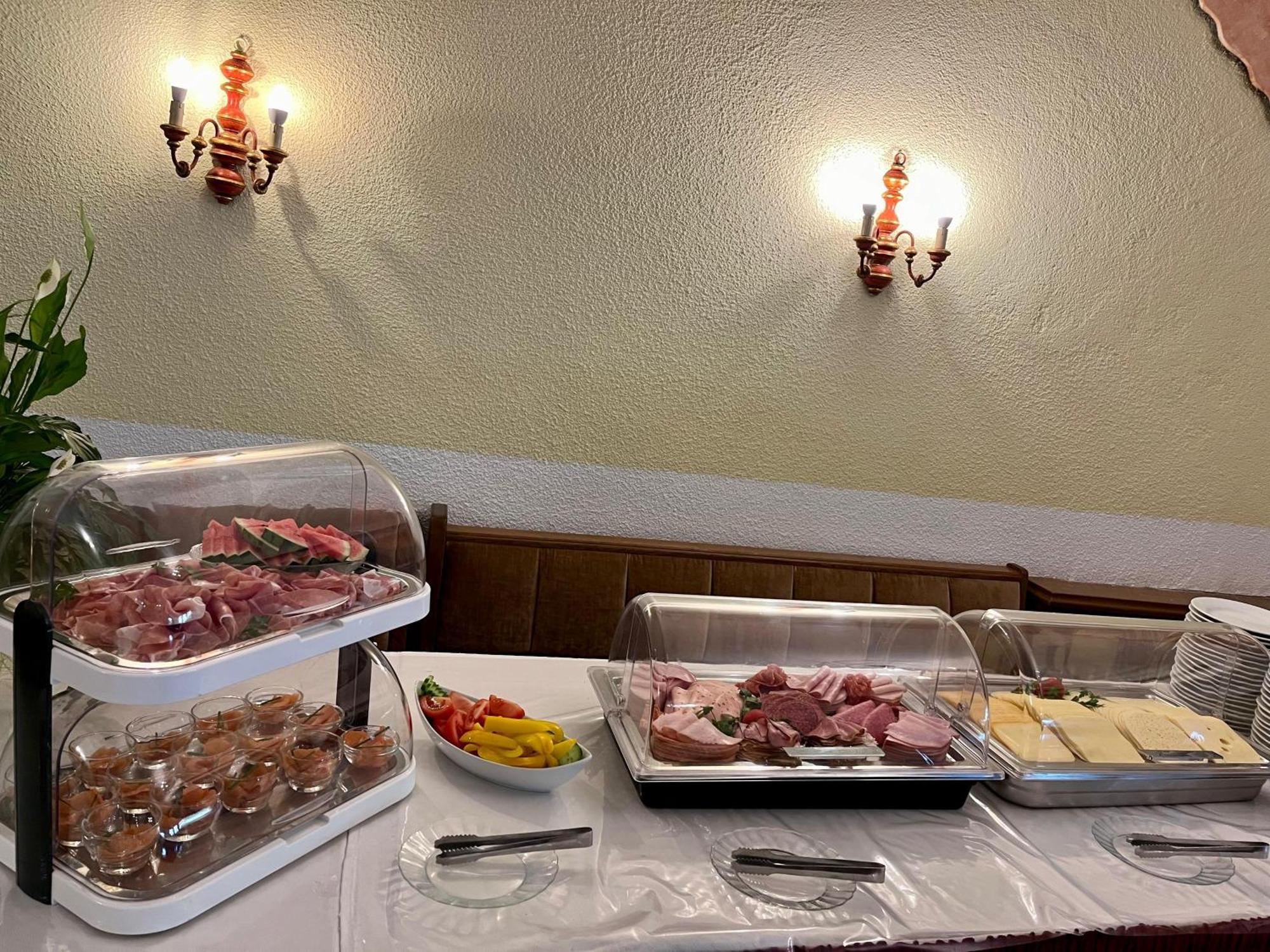 Attergauhof Hotel Sankt Georgen im Attergau Kültér fotó